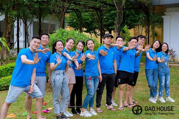 Check-in Mỹ Phước Thành cùng set áo nhóm đẹp, độc đáo