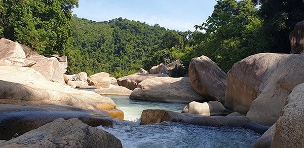 Ba Hồ là lựa chọn tuyệt vời cho những ai đam mê vẻ đẹp thiên nhiên