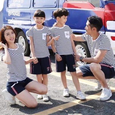 ao phong dong phuc gia dinh chat rieng ca nha cho he nang dong