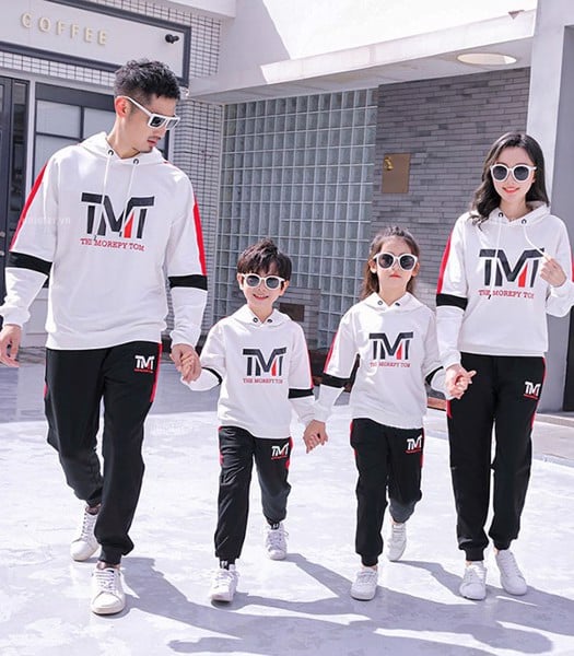 Đồng phục hoodie màu trắng trang nhã