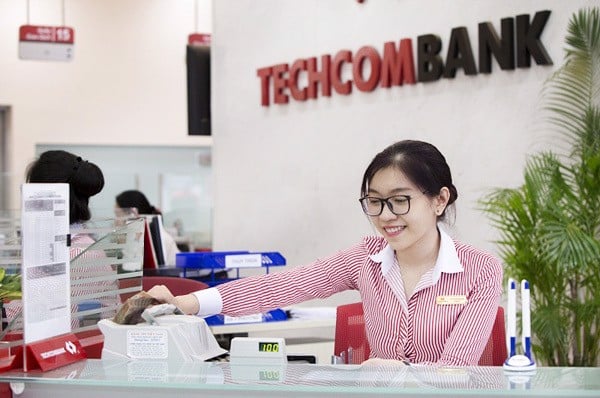 Áo sơ mi đồng phục Techcombank