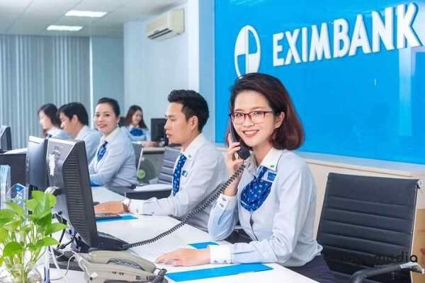 Đồng phục Eximbank