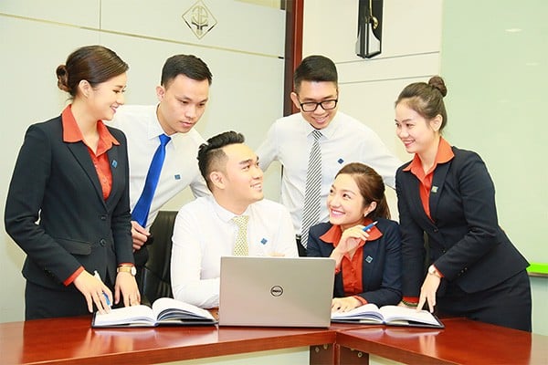 Đồng phục Sacombank