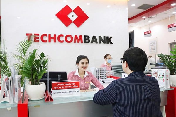 Áo đồng phục Techcombank