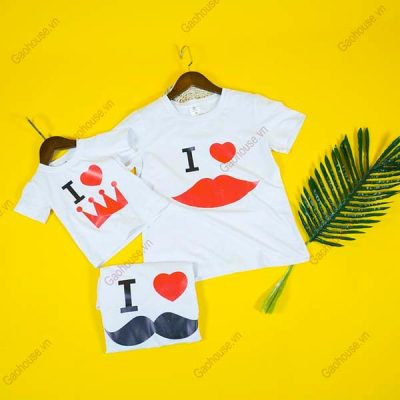 dong-phuc-gia-dinh-cho-chuyen-da-ngoai