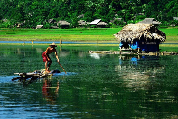 Khu du lịch Hồ Noong 