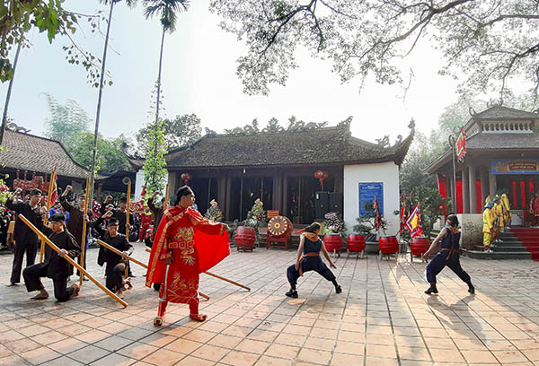 Du lịch thành bản Phủ Cao Bằng