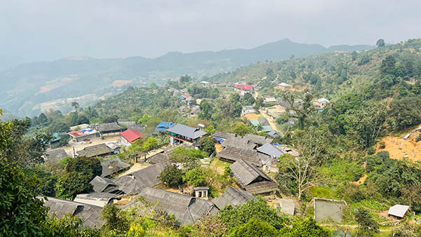 Du lịch Suối giàng