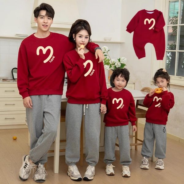 Đồng phục gia đình mùa đông