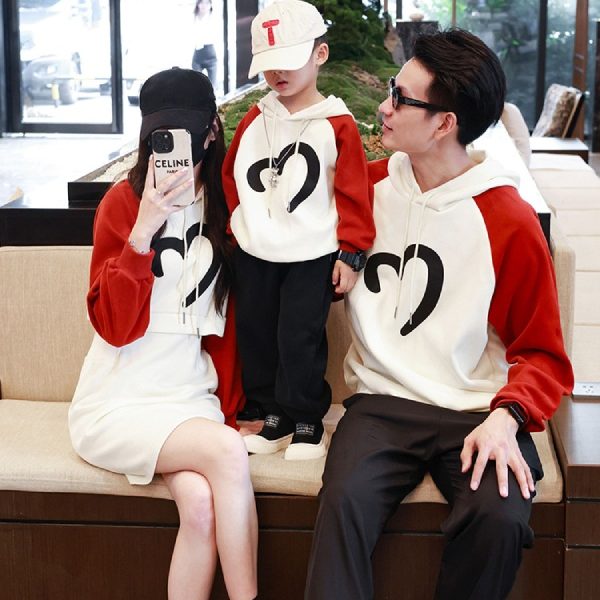 Đồng phục gia đình mùa đông