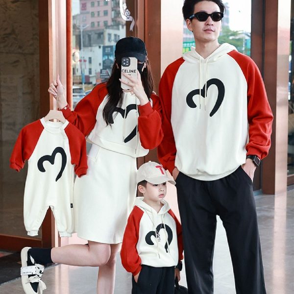 Đồng phục gia đình mùa đông