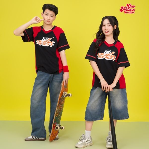 may áo đồng phục lớp màu đen phối đỏ