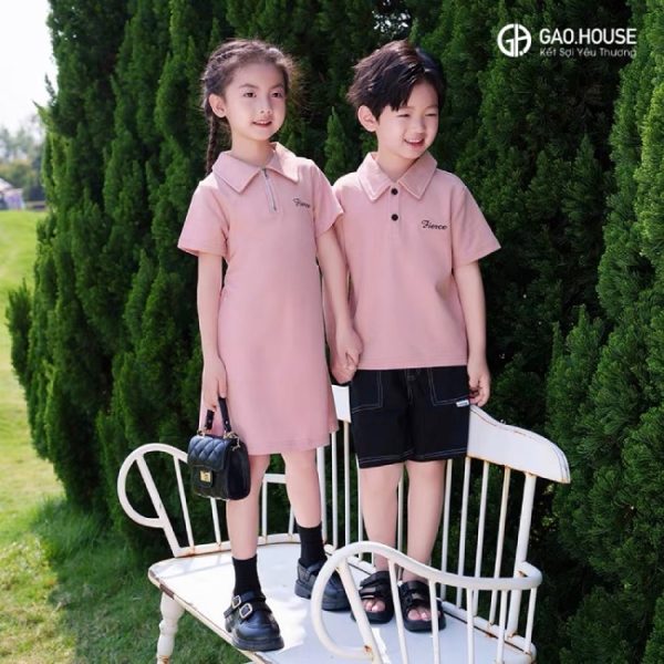 Áo đồng phục gia đình màu hồng nhẹ nhàng