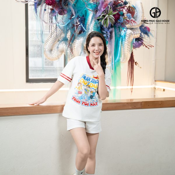 Mẫu áo nhóm năng động in hình biệt đội Gạo House