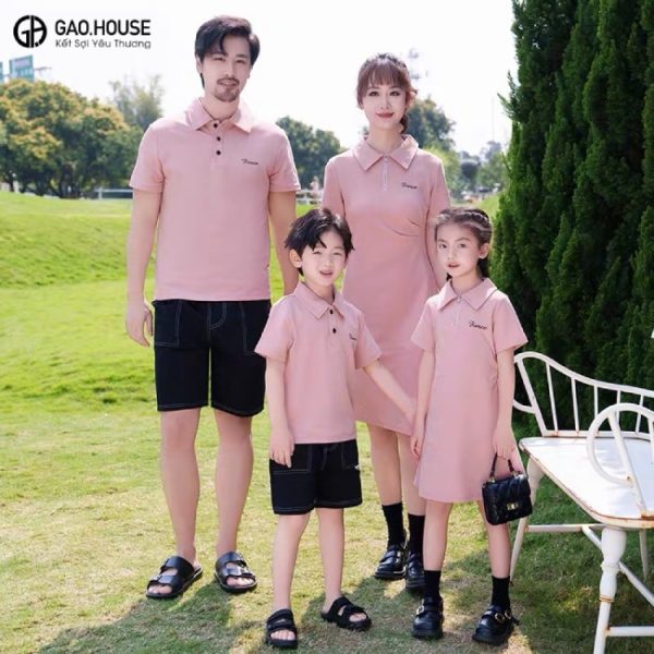 Áo váy gia đình màu hồng có cổ