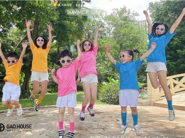 Áo đồng phục nhóm đi chơi bảy sắc cầu vồng