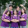 áo thun lớp màu tím phối cổ tròn màu trắng