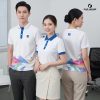 đồng phục công ty màu trắng phối polygon đa sắc