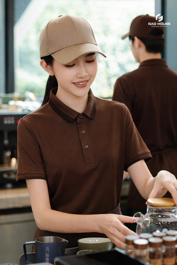 áo thun đồng phục màu nâu quán cafe