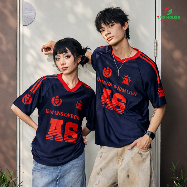 Đồng phục lớp màu xanh than phối đỏ