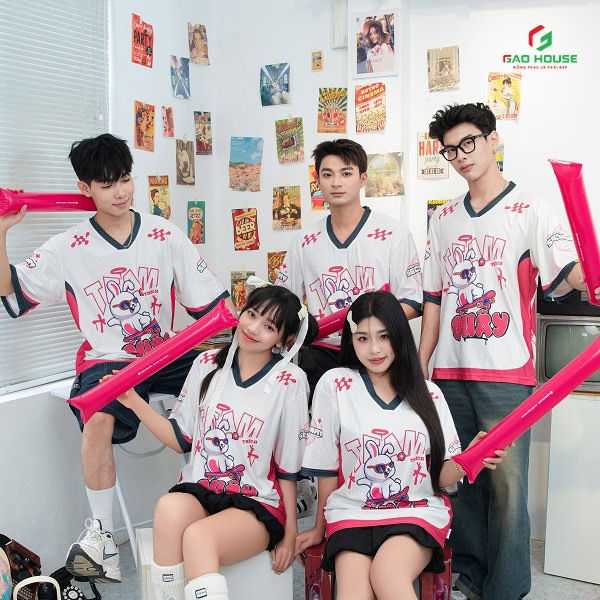 mẫu áo lớp màu trắng jersey