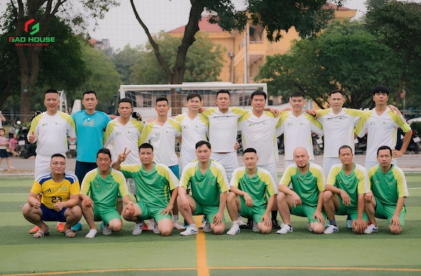 Đặt áo đồng phục công ty tại Hà Nội