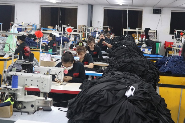 may đồng phục lớp tại tphcm lấy nhanh