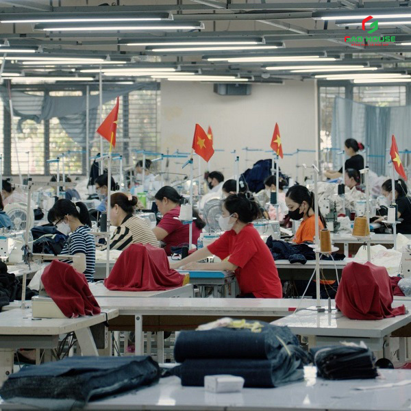 xưởng may áo lớp tại bình dương