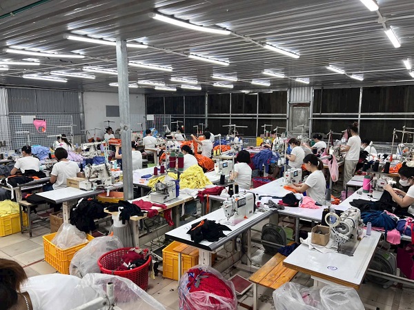 xưởng may áo thun đồng phục lớp giá rẻ tại tphcm
